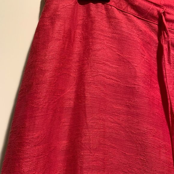 Rene Derhy - Picture 4 of 8